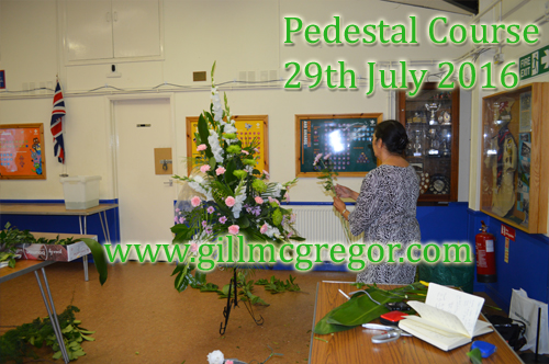 Flower Arranging Pedestal Course